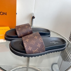 Louis Vuitton Slippers